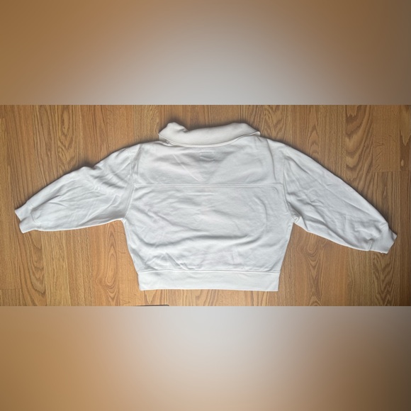 Abercrombie & Fitch Women’s White Sweat Set - XL - Picture 5 of 10
